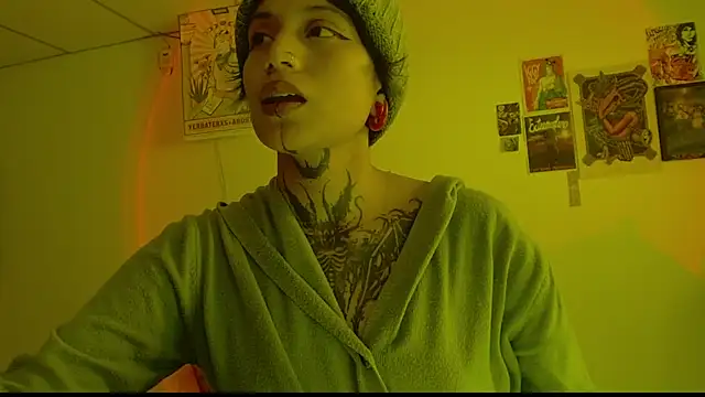 Snapshot of _Apola_77 chatting on February 2025 08:40:01 PM  Apola 77 online show from February 2025 08:40:01 PM