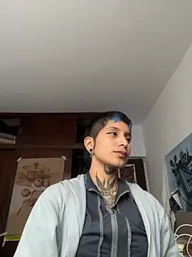 Snapshot of _Apola_77 chatting on October 2025 08:09:02 PM  Apola 77 online show from October 2025 08:09:02 PM