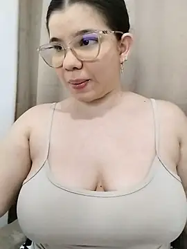 Danzel1105 online show from December 2025 11:34:02 PM