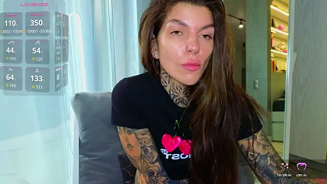 Snapshot of tattooedBabyy chatting on March 2026 09:10:02 AM tattooedBabyy online show from March 2026 09:10:02 AM