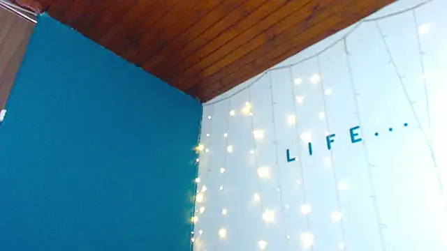 camila delarosa online show from December 2024 04:57:02 PM