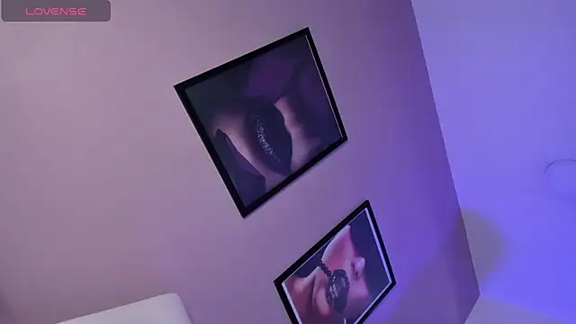 Snapshot of Dalila_Thoms chatting on February 2025 01:08:02 PM Dalila Thoms online show from February 2025 01:08:02 PM