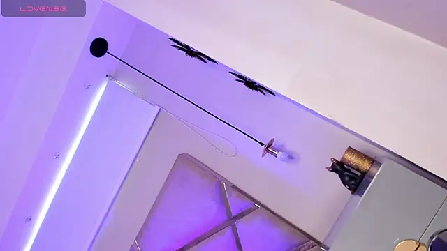 Snapshot of Dalila_Thoms chatting on February 2025 04:53:01 PM Dalila Thoms online show from February 2025 04:53:01 PM