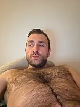 Snapshot of TIGERRR86 chatting on May 2026 06:35:02 PM TIGERRR86 online show from May 2026 06:35:02 PM