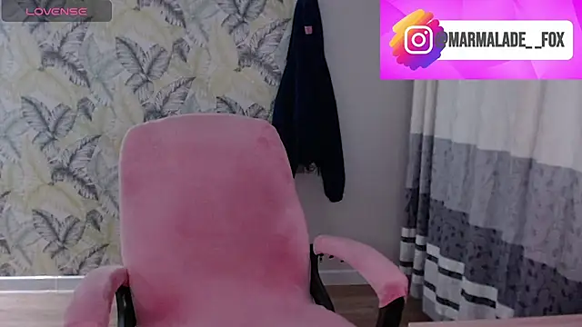 Snapshot of Marmalade_Fox chatting on May 2026 02:45:01 PM Marmalade Fox online show from May 2026 02:45:01 PM
