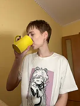 Crayzy Luv online show from February 2025 10:14:02 PM