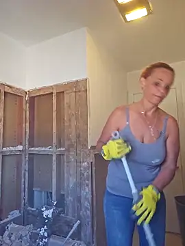 Snapshot of Dixiefaye_Pika chatting on March 2025 06:08:02 PM Dixiefaye Pika online show from March 2025 06:08:02 PM