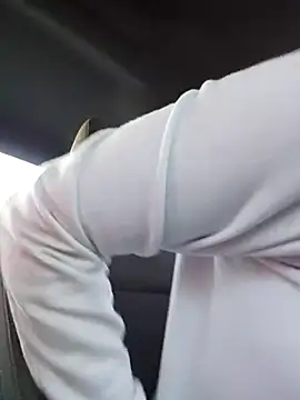 Snapshot of Dixiefaye_Pika chatting on March 2025 11:47:01 PM Dixiefaye Pika online show from March 2025 11:47:01 PM