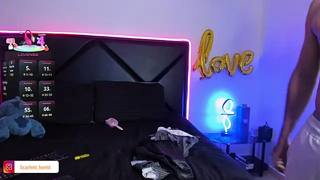 ScarlettAndClark online show from February 2026 04:23:02 AM