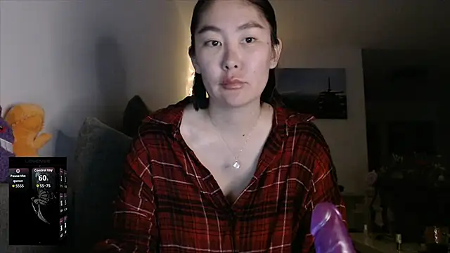 Kunimitsuu  online show from September 2025 10:22:02 PM