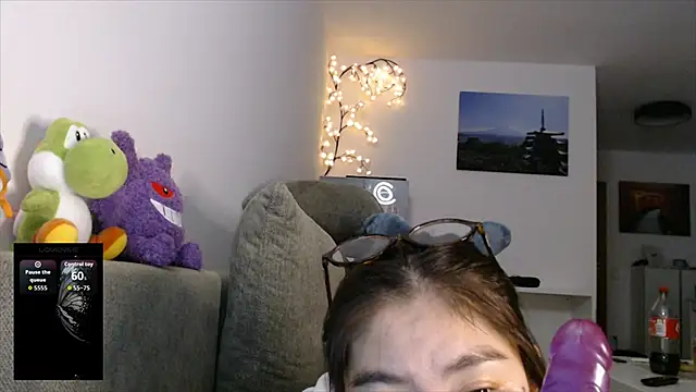 Kunimitsuu  online show from October 2025 11:36:01 PM