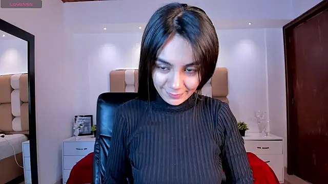 martina mancini online show from March 2025 11:44:02 AM