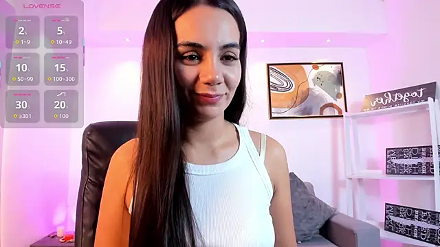 Snapshot of martina_mancini chatting on June 2026 12:07:02 PM martina mancini online show from June 2026 12:07:02 PM