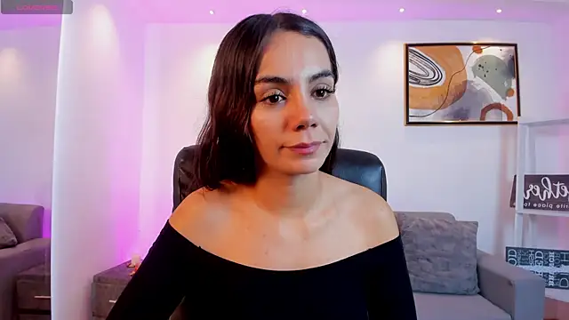 Snapshot of martina_mancini chatting on June 2026 01:12:01 PM martina mancini online show from June 2026 01:12:01 PM