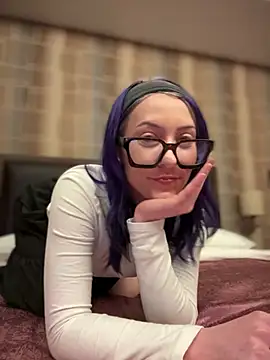 Snapshot of marleymaxwell chatting on March 2026 08:41:02 AM marleymaxwell online show from March 2026 08:41:02 AM