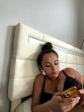 Lalionne58 online show from September 2025 09:54:01 AM