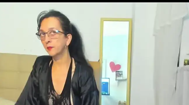 Snapshot of fiorella_foxxx chatting on March 2025 05:25:01 AM fiorella foxxx online show from March 2025 05:25:01 AM