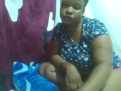 Snapshot of big-clts chatting on September 2025 01:23:02 PM big-clts online show from September 2025 01:23:02 PM