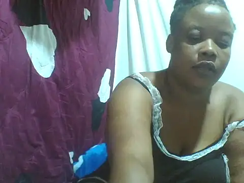 Snapshot of big-clts chatting on October 2025 09:06:02 AM big-clts online show from October 2025 09:06:02 AM