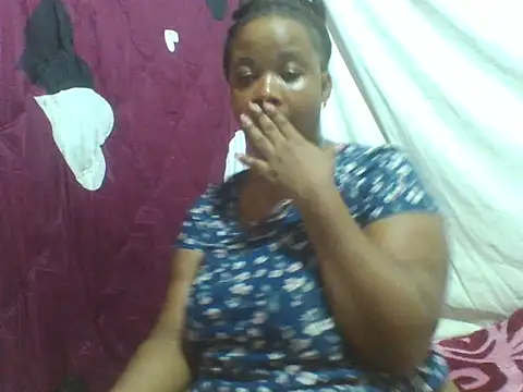 Snapshot of big-clts chatting on November 2025 09:59:01 PM big-clts online show from November 2025 09:59:01 PM