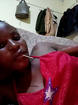 Snapshot of petite_babe chatting on March 2026 06:23:02 PM petite babe online show from March 2026 06:23:02 PM