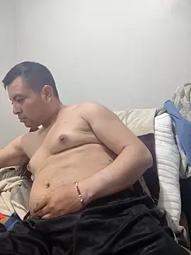 Snapshot of Potro23hotzen chatting on April 2026 07:19:01 PM Potro23hotzen online show from April 2026 07:19:01 PM