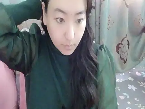 Snapshot of Xylona666 chatting on February 2025 09:43:01 AM Xylona666 online show from February 2025 09:43:01 AM