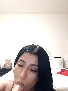 Snapshot of GiseleReine chatting on February 2025 04:13:02 PM GiseleReine online show from February 2025 04:13:02 PM