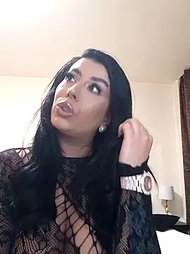 Snapshot of GiseleReine chatting on February 2025 04:19:02 PM GiseleReine online show from February 2025 04:19:02 PM