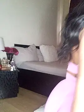 Snapshot of GiseleReine chatting on March 2025 12:57:02 PM GiseleReine online show from March 2025 12:57:02 PM