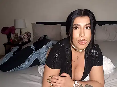 Snapshot of GiseleReine chatting on March 2025 07:42:02 PM GiseleReine online show from March 2025 07:42:02 PM