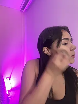 Oriana Guzman online show from April 2026 11:10:02 PM