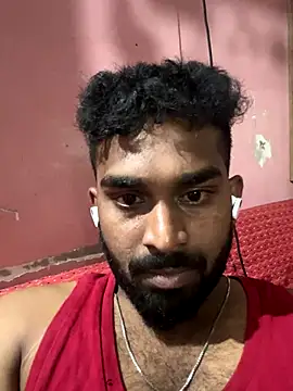 Handsomehunk 4U online show from December 2024 05:46:01 PM