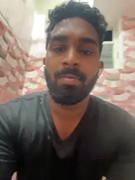 Handsomehunk 4U online show from December 2024 05:18:02 PM