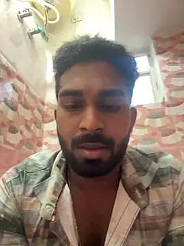 Handsomehunk 4U online show from December 2024 12:16:01 PM