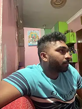 Handsomehunk 4U online show from January 2025 04:53:01 PM