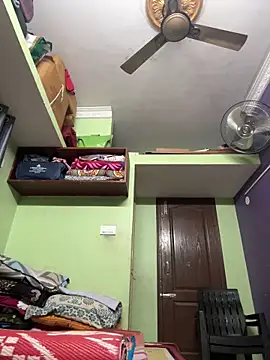 Handsomehunk 4U online show from January 2025 02:05:01 PM