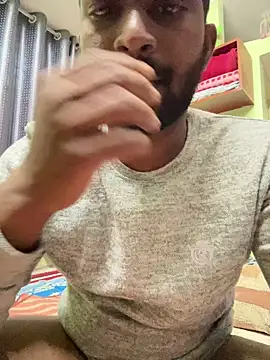 Handsomehunk 4U online show from February 2025 12:25:02 PM