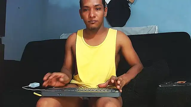 Grandeygruesa1 online show from March 2026 07:44:01 AM