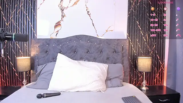 Snapshot of candy_canne__ chatting on March 2026 08:03:02 PM candy canne online show from March 2026 08:03:02 PM