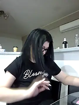 Milf Abigail online show from February 2026 03:05:01 AM