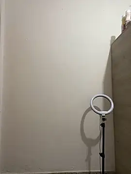 Snapshot of Alicia_ALICIA chatting on April 2026 05:43:01 PM Alicia ALICIA online show from April 2026 05:43:01 PM