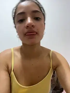 Snapshot of Alicia_ALICIA chatting on April 2026 05:52:02 PM Alicia ALICIA online show from April 2026 05:52:02 PM