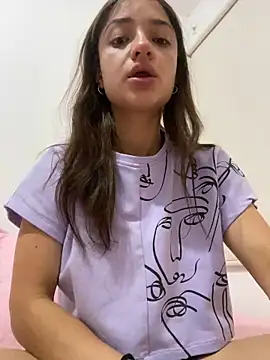 Snapshot of Alicia_ALICIA chatting on April 2026 04:58:02 PM Alicia ALICIA online show from April 2026 04:58:02 PM