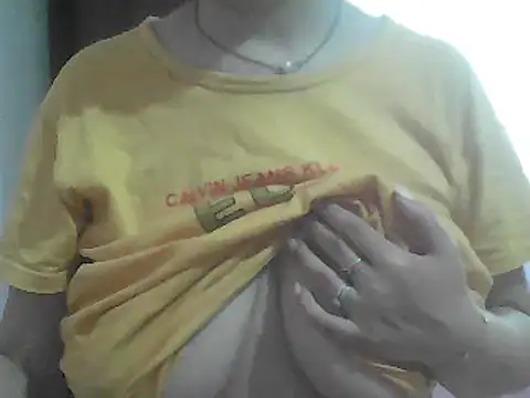 AnaXBerry online show from May 2026 06:43:02 AM