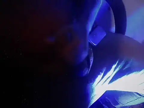 AlanDickson online show from October 2025 02:30:01 AM