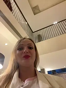 LadyTatiana Madam online show from February 2025 05:37:01 PM