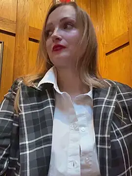 LadyTatiana Madam online show from February 2025 02:25:01 PM