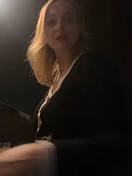 LadyTatiana Madam online show from November 2025 07:24:01 PM