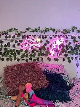 alondra darling online show from March 2025 07:03:02 PM